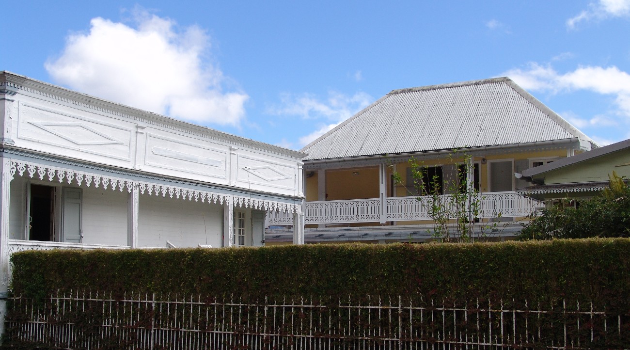 Maisons cr&eacute;oles