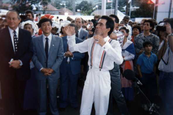 bicentenaire 2.jpg (329720 octets)